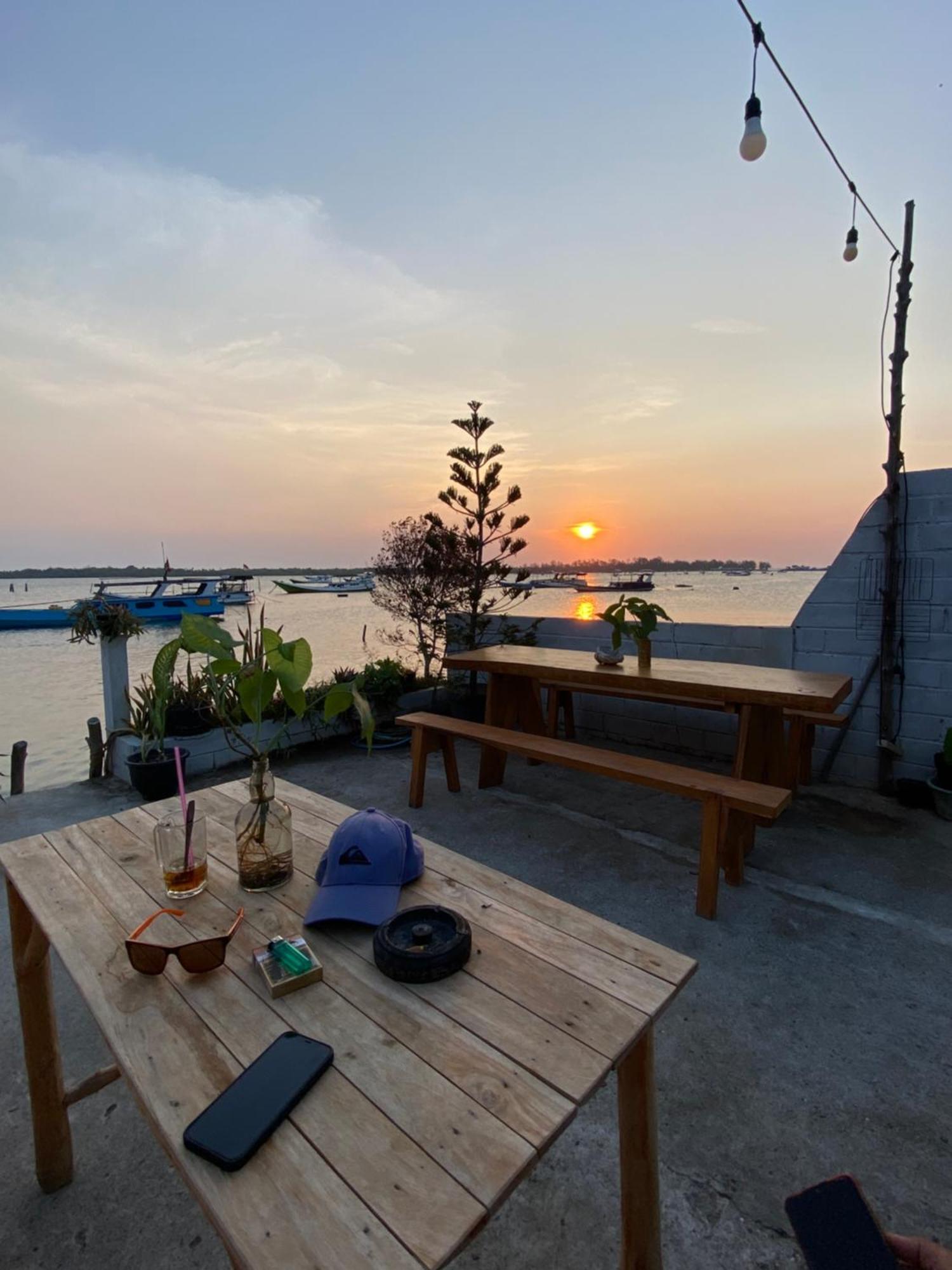 Js House View Vandrehjem Karimunjawa Eksteriør billede